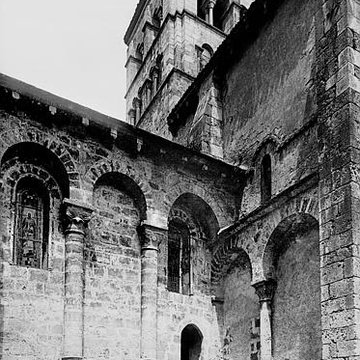 Église Sainte-Croix de Veauce