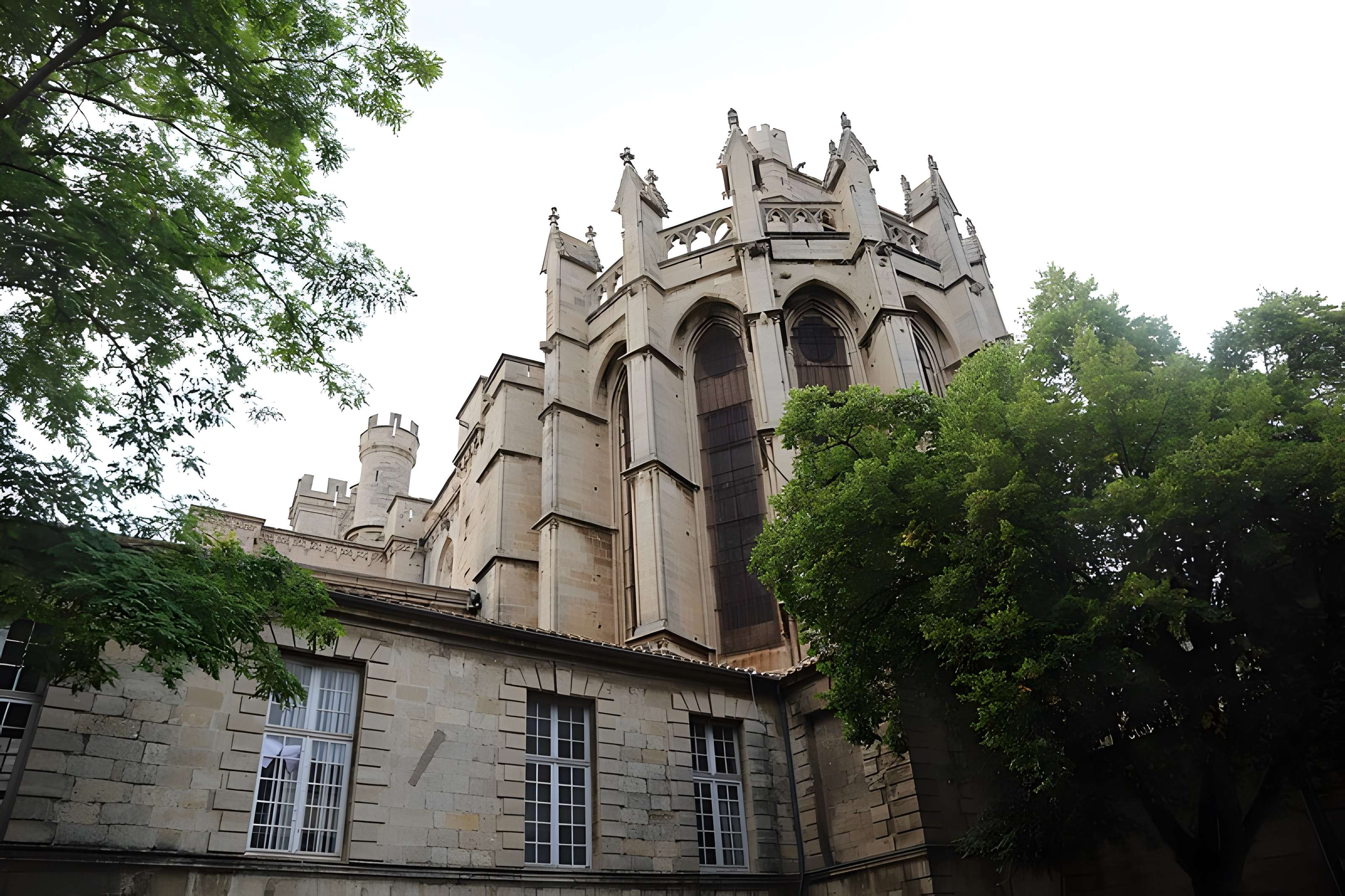 Ancien palais épiscopal, aujourd'hui palais de justice de Béziers