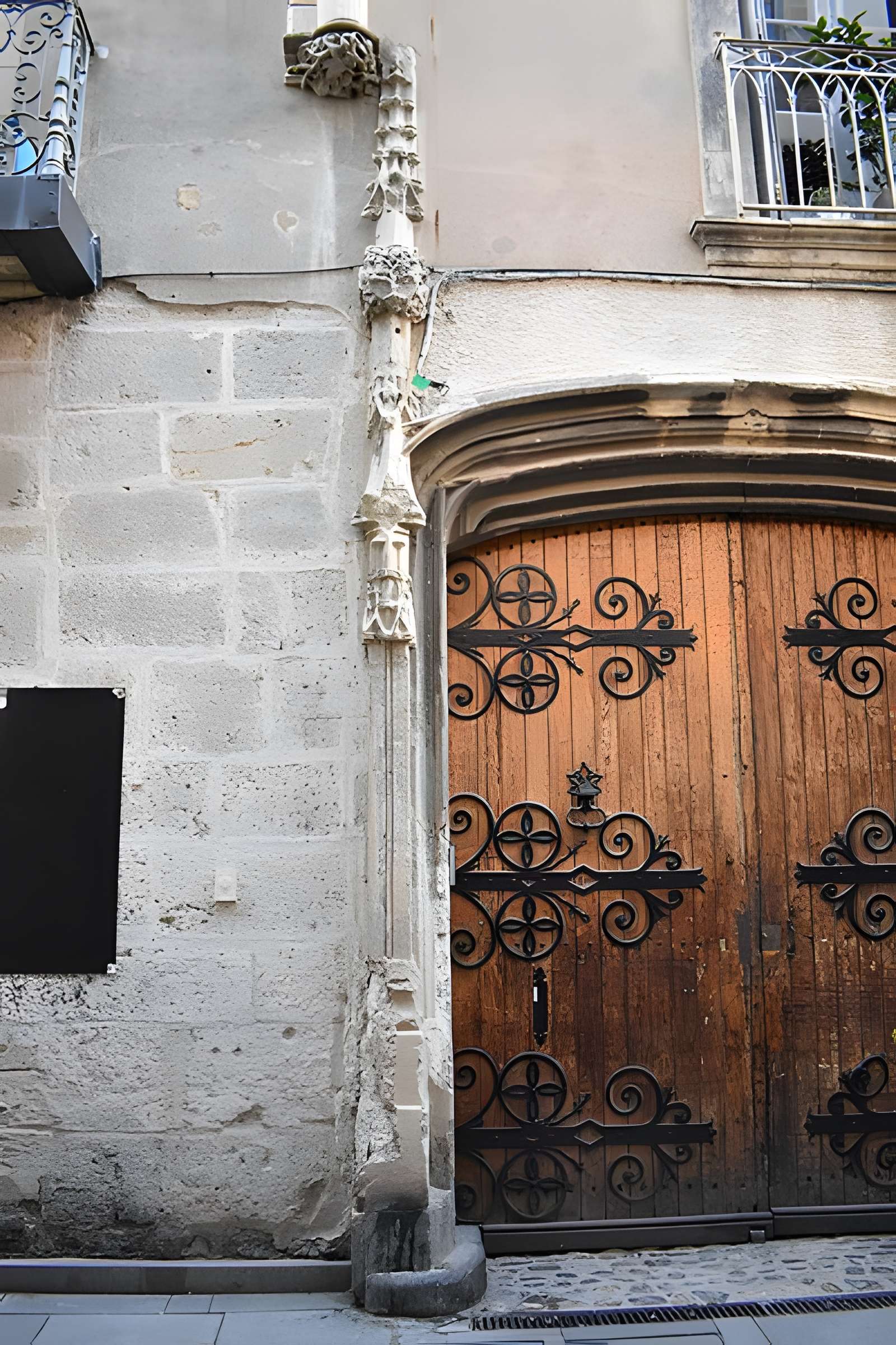Hôtel de Boyer de Sorgues, dit aussi hôtel de Cassagnes