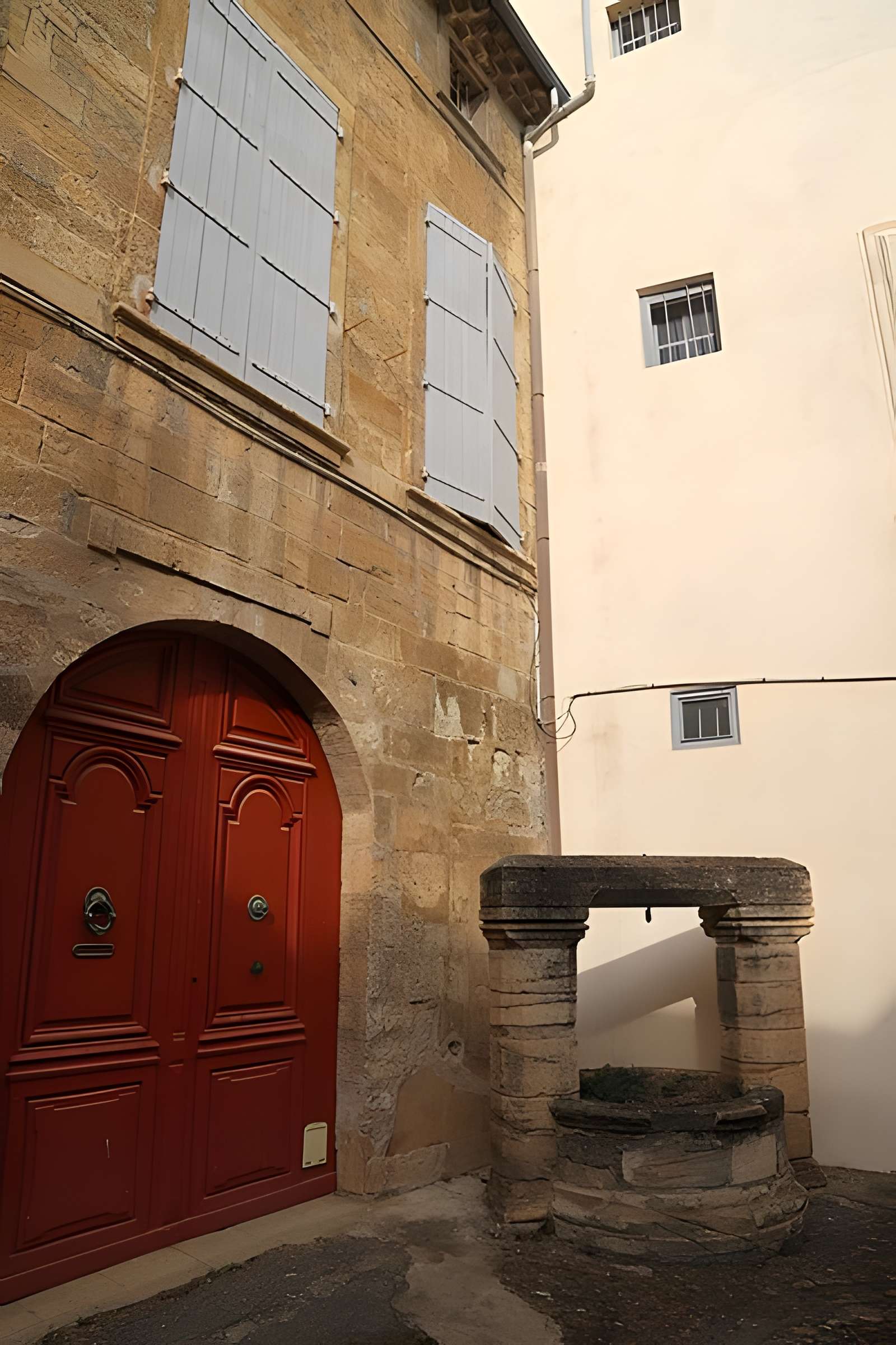Hôtel de Boyer de Sorgues, dit aussi hôtel de Cassagnes