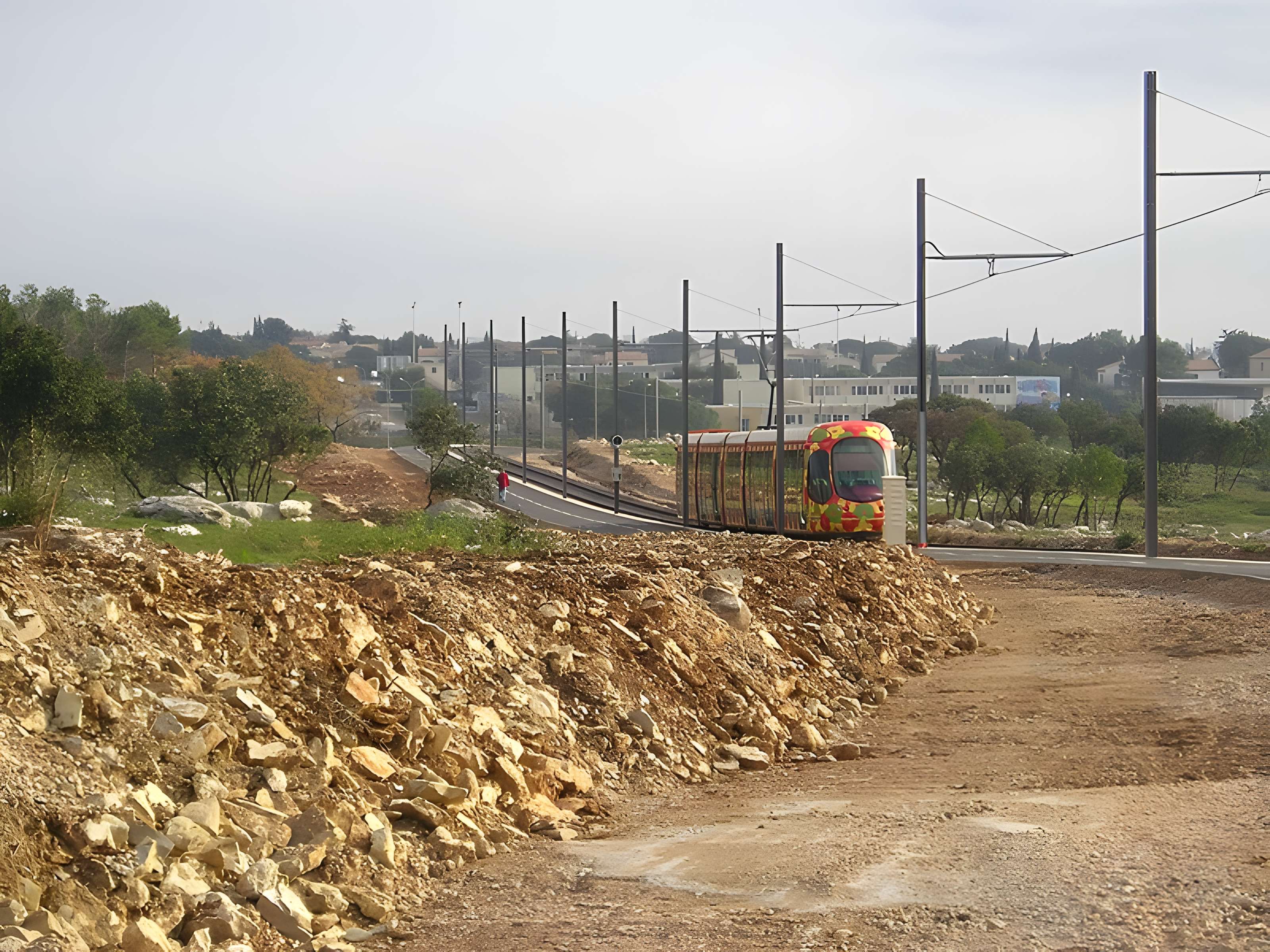 Tronçon de la Via Domitia (également sur communes de Beaucaire, Jonquières-Saint-Vincent et Redessan, dans le Gard)