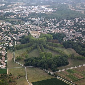 Aqueduc alimentant le château