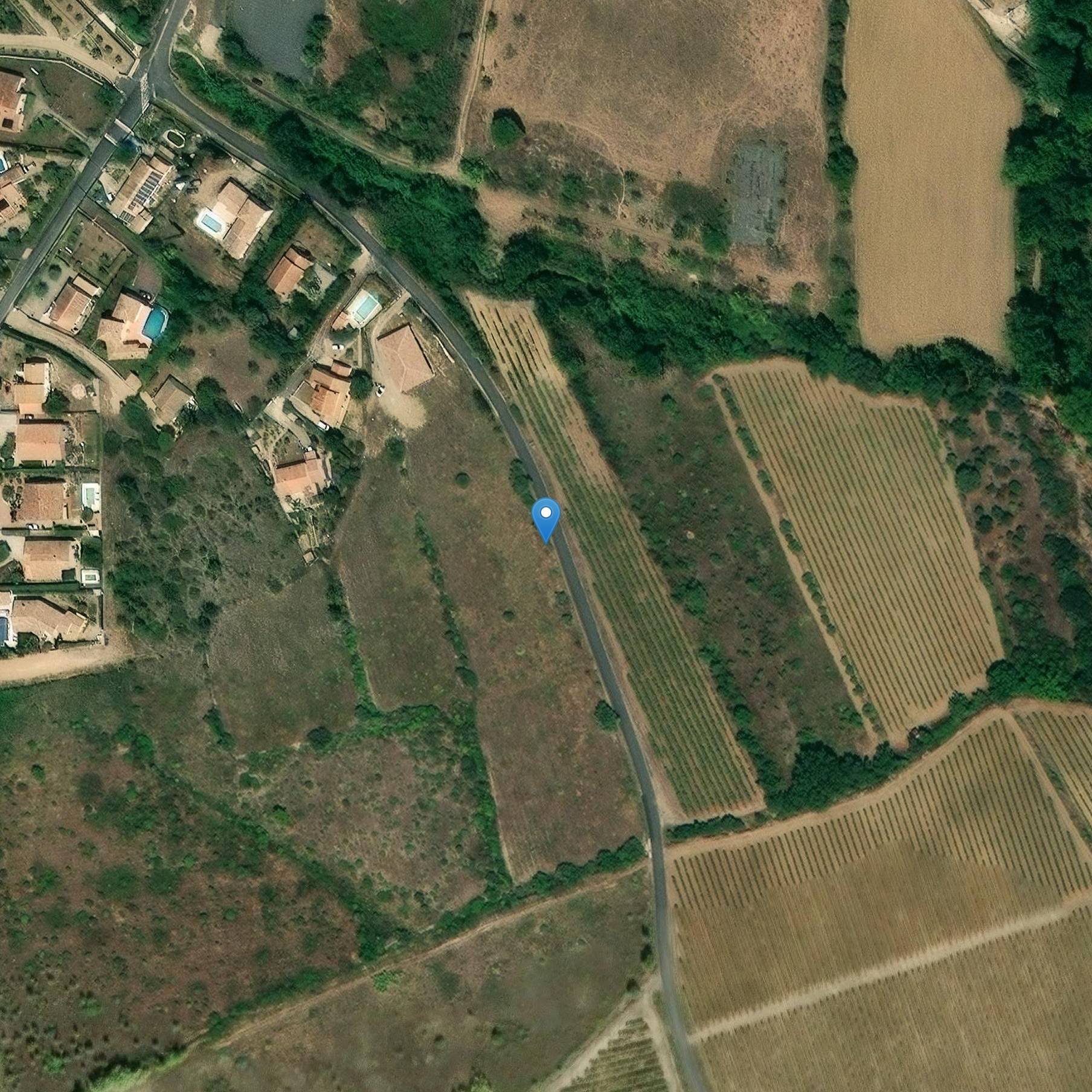 Photo de Ancienne fontaine d'huile de pétrole, dite Font de l'Oli