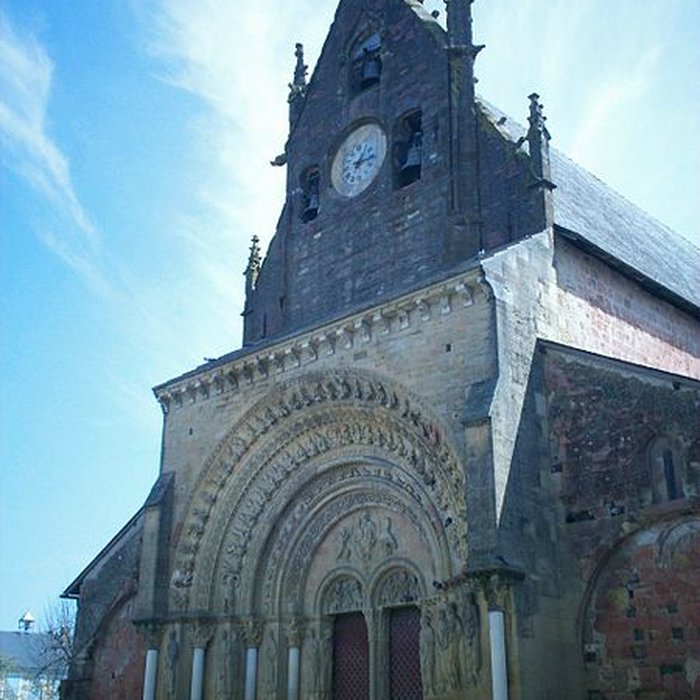 Photo de Église Sainte-Foy de Morlaàs