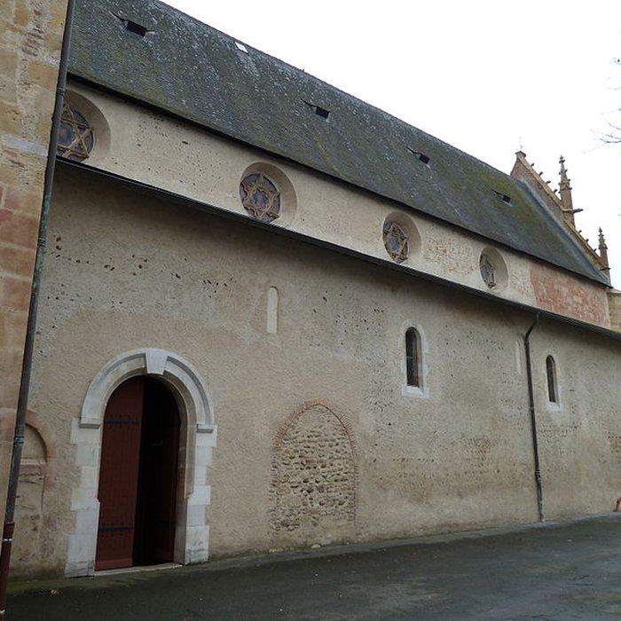 Photo de Église Sainte-Foy de Morlaàs