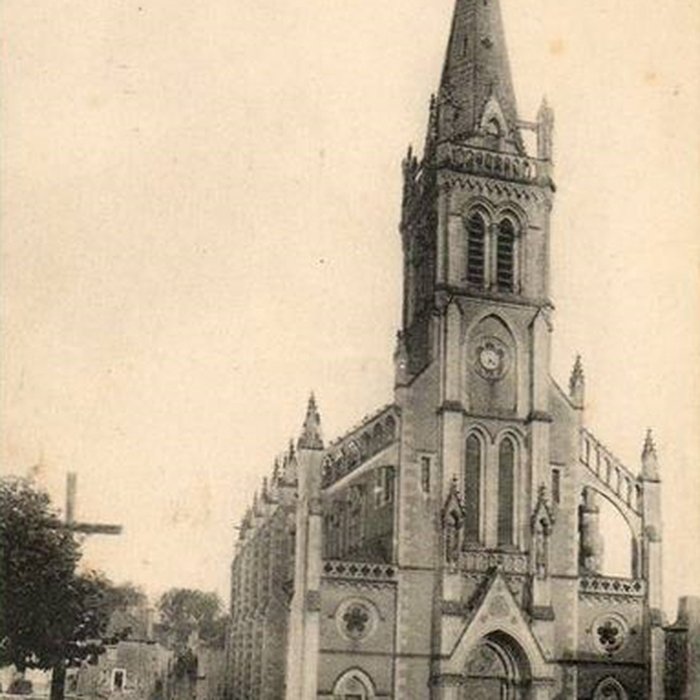 Photo de Église Sainte-Gemmes de Sainte-Gemmes-dAndigné