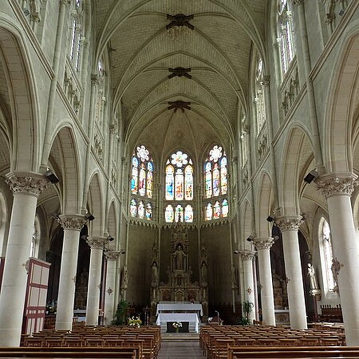 Photo de Église Sainte-Gemmes de Sainte-Gemmes-dAndigné