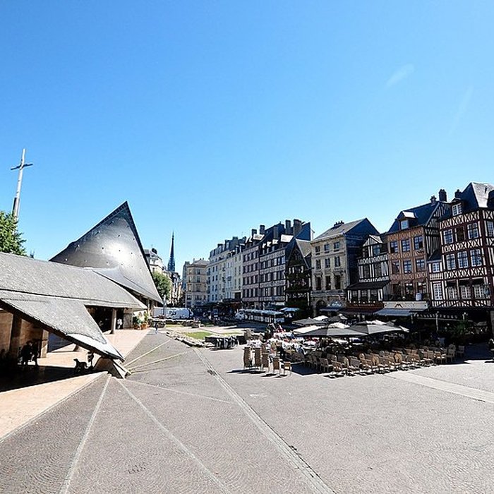 Photo de Église Sainte-Jeanne-dArc de Rouen