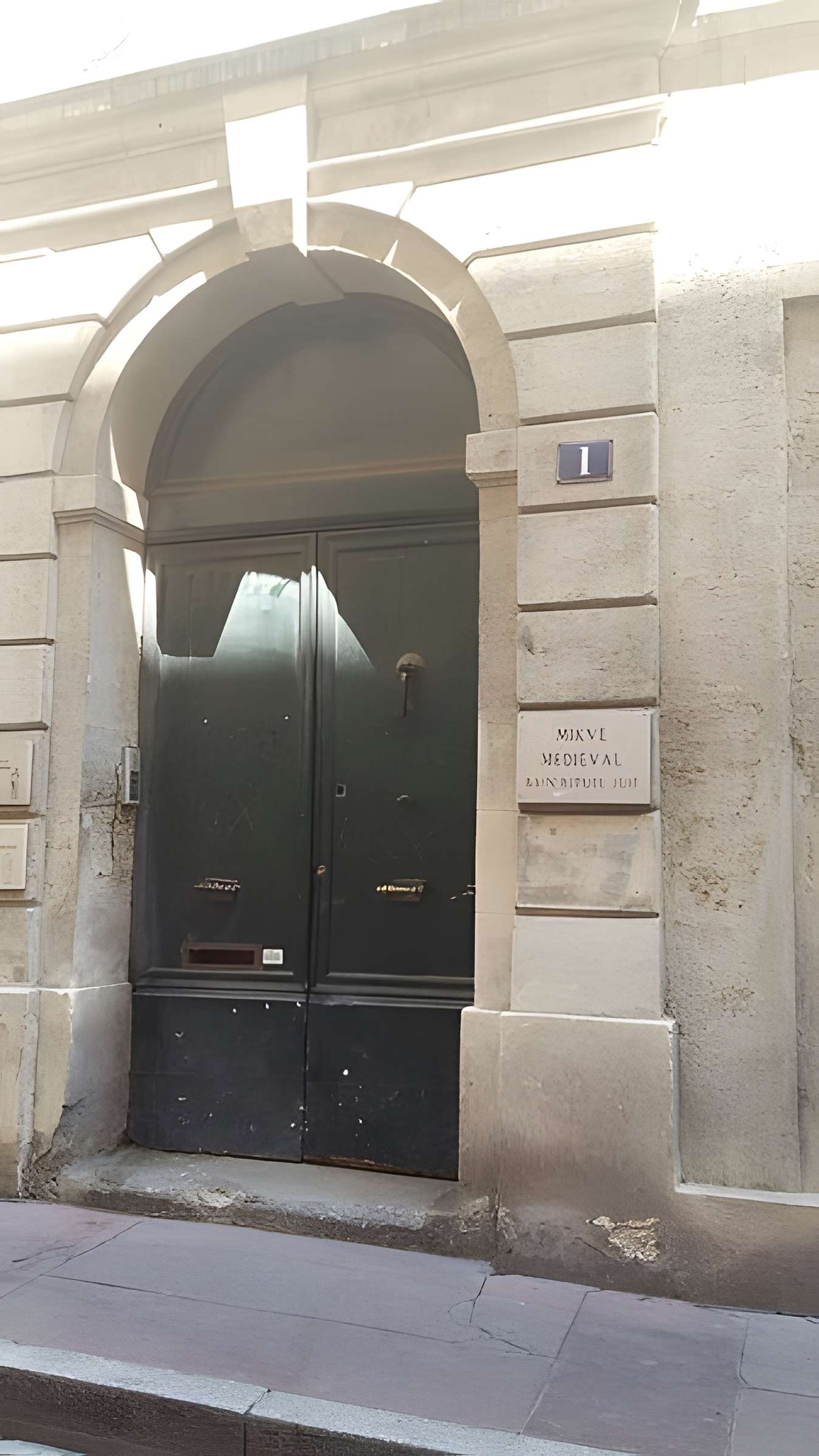 Immeuble, ancienne synagogue