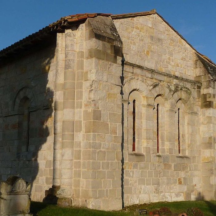 Photo de Église Sainte-Madeleine de Bors