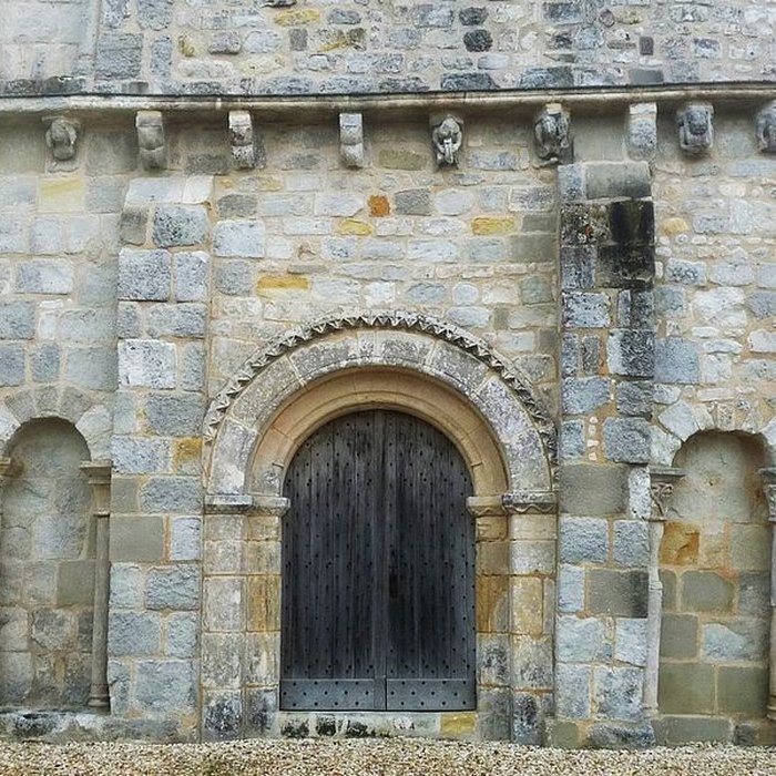 Photo de Église Sainte-Madeleine de Bors