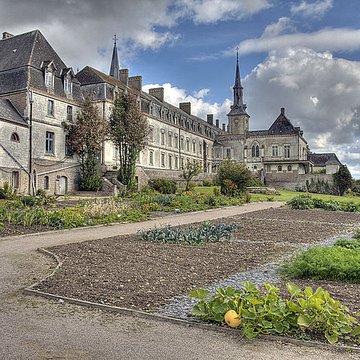 Chartreuse de Neuville