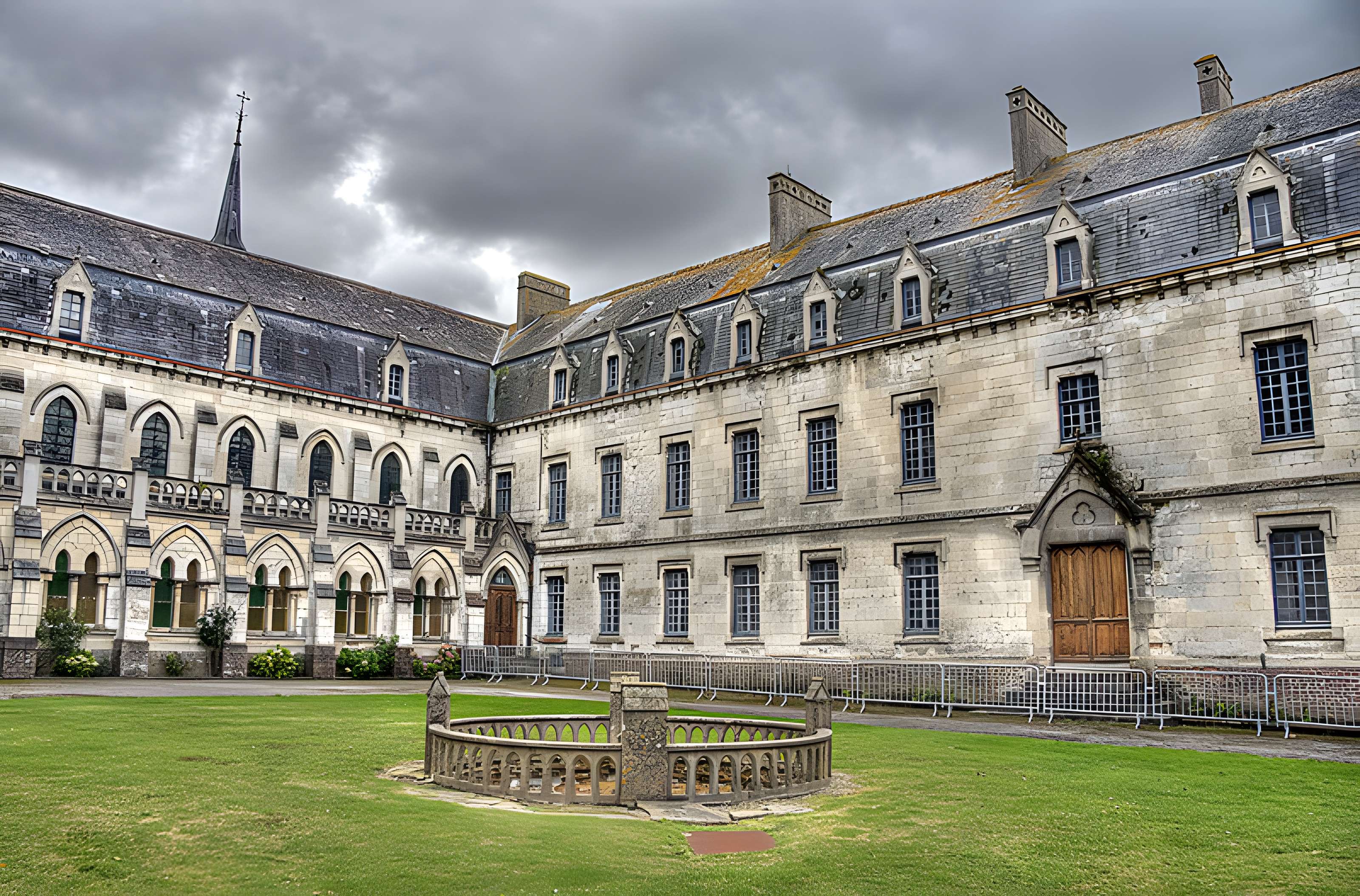 Chartreuse de Neuville