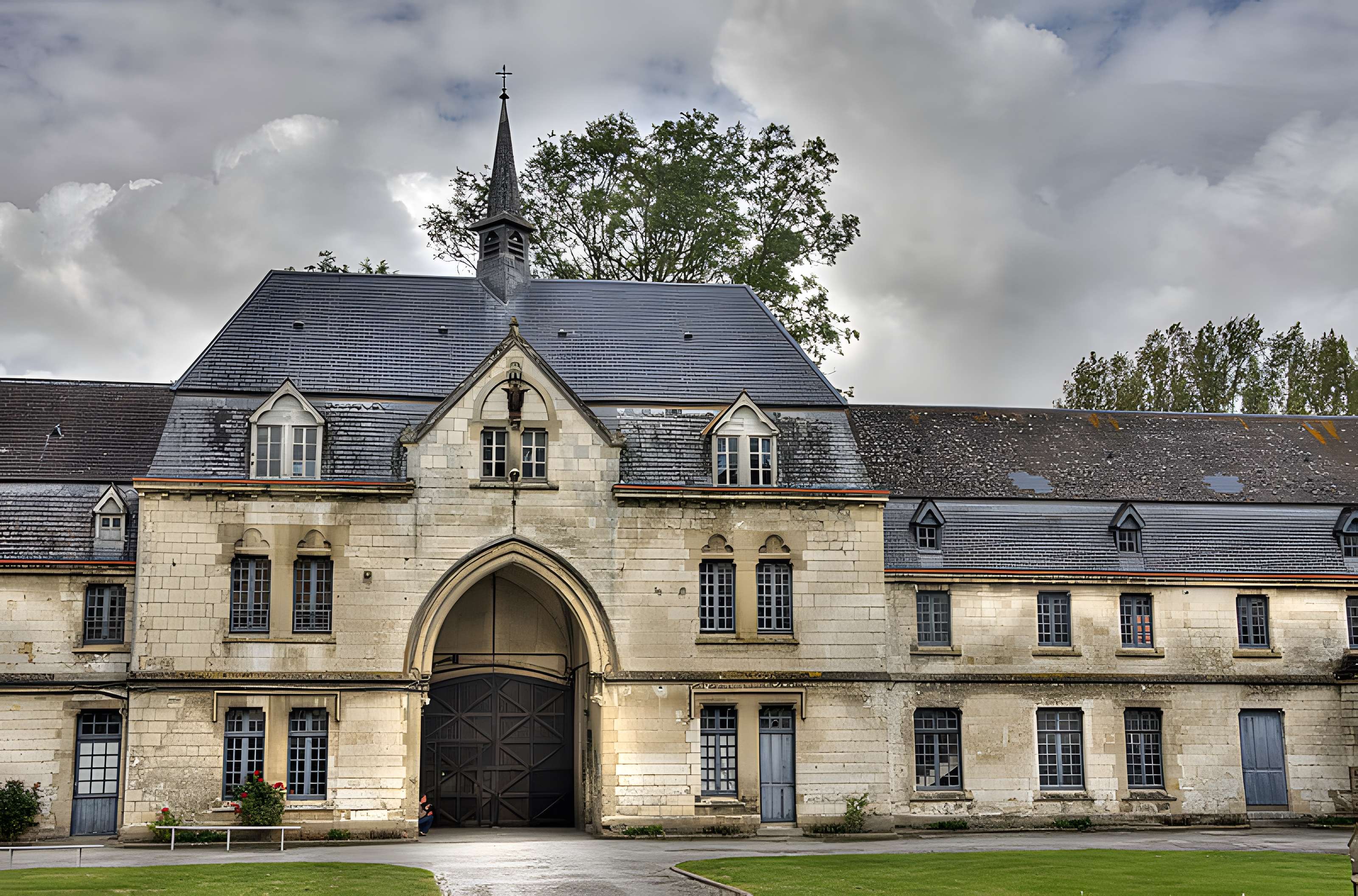 Chartreuse de Neuville