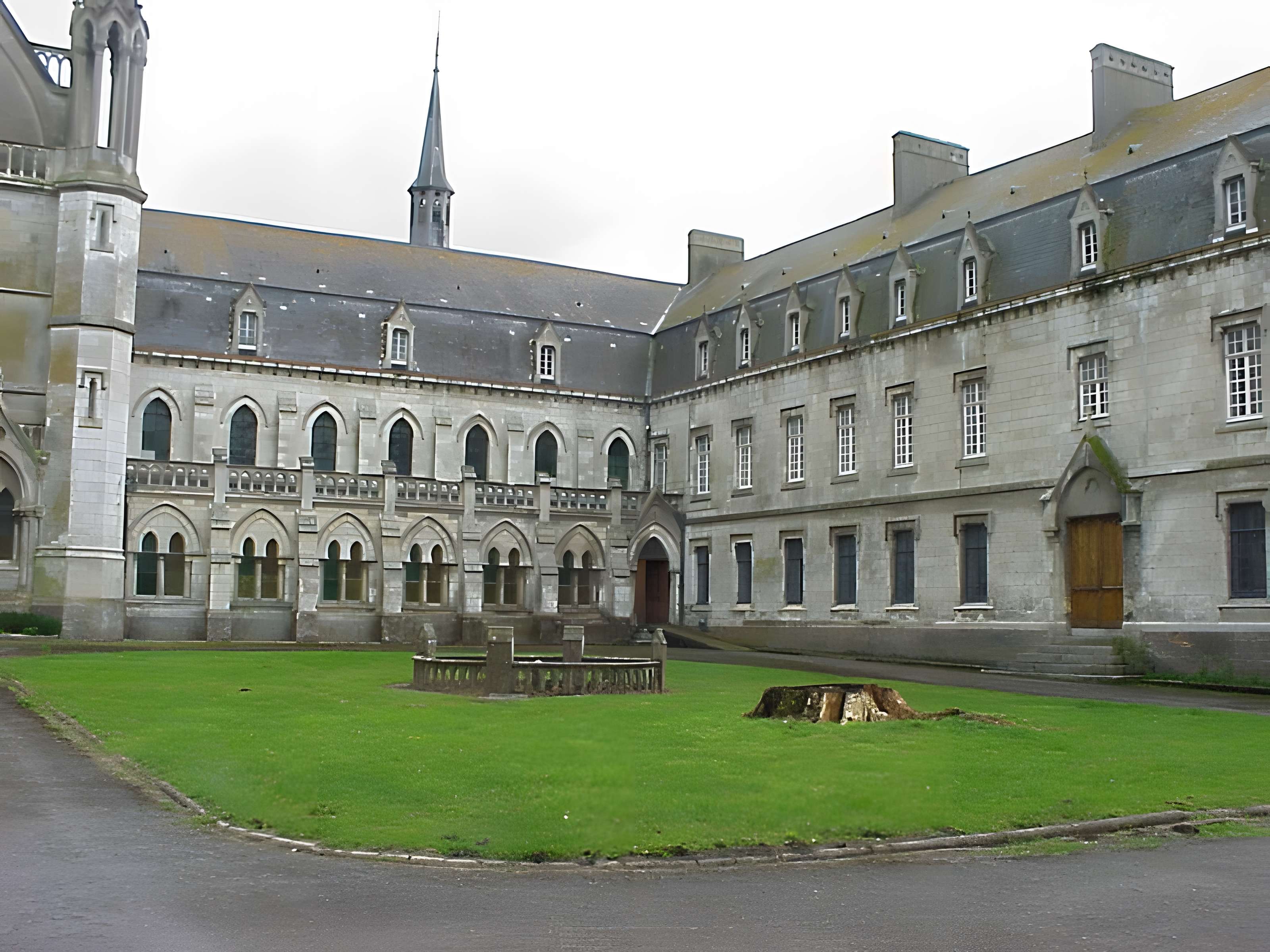 Chartreuse de Neuville