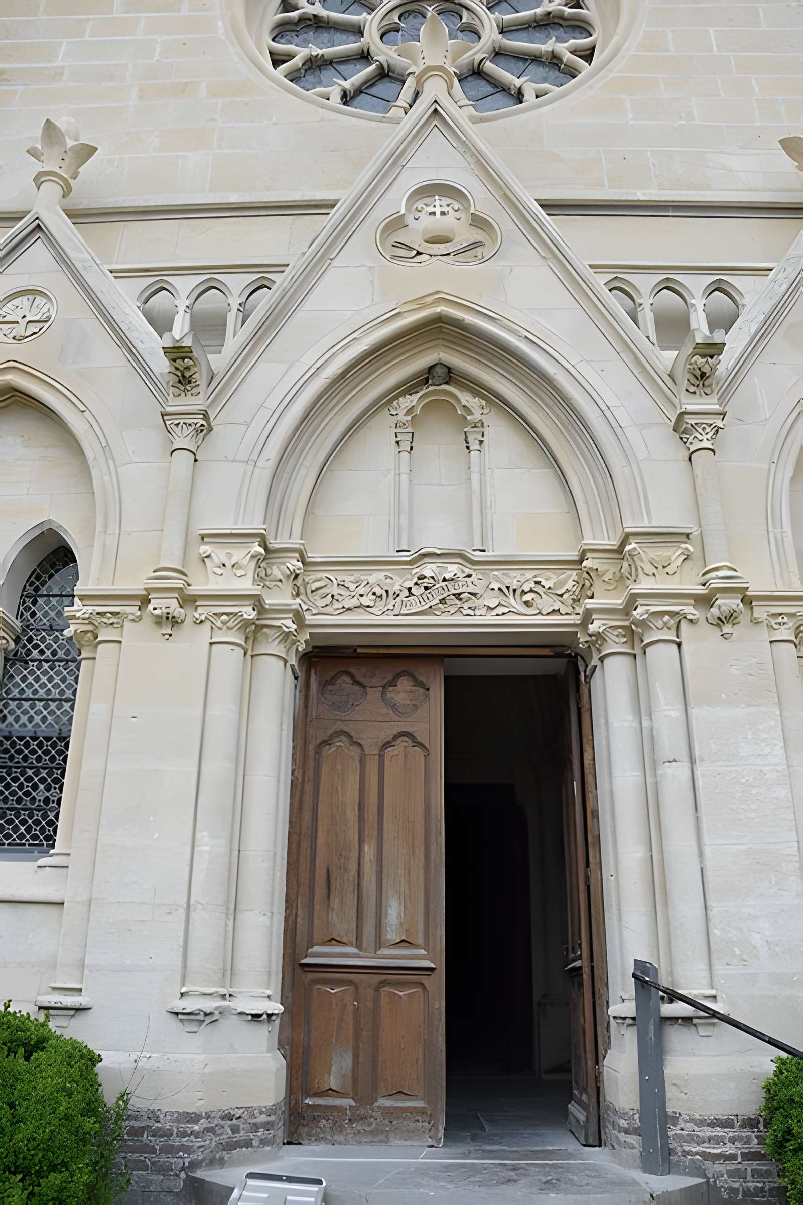 Chartreuse de Neuville