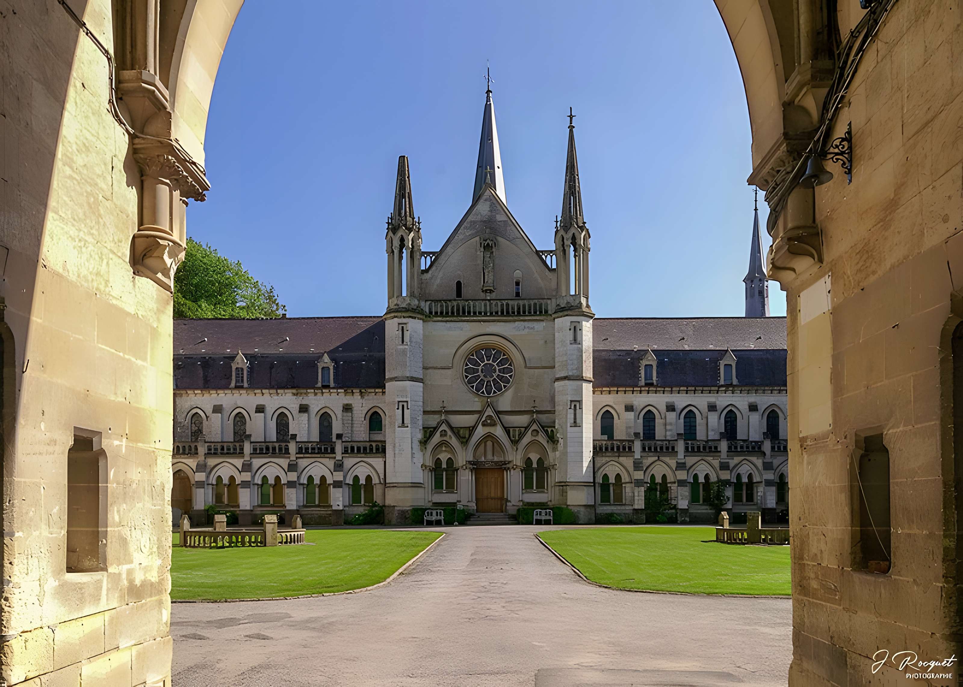 Chartreuse de Neuville
