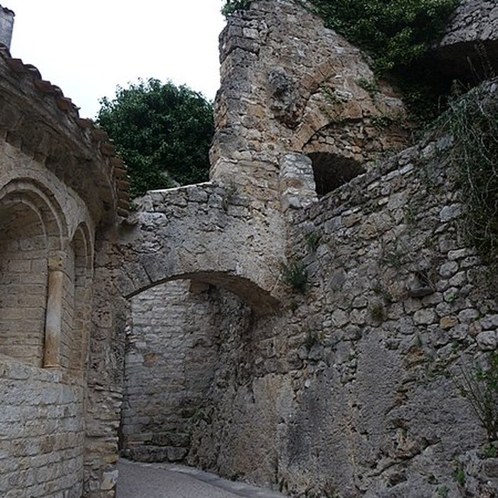 Photo de Maison du XIIe siècle, près de léglise