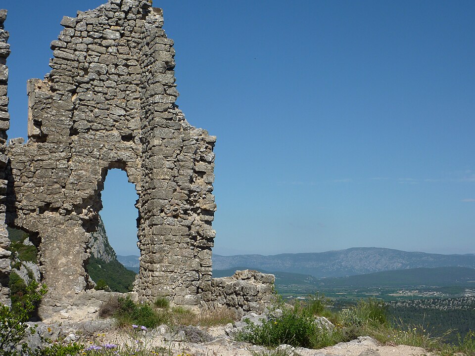 Vestiges du château de Montferrand