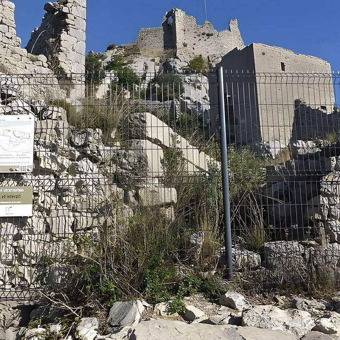 Photo de Vestiges du château de Montferrand
