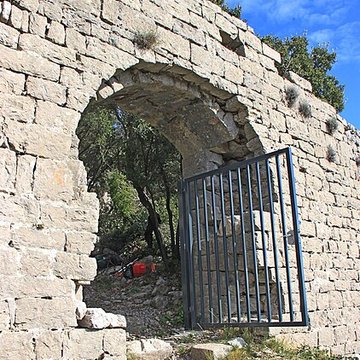 Vestiges du château de Montferrand