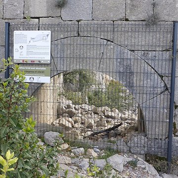 Vestiges du château de Montferrand