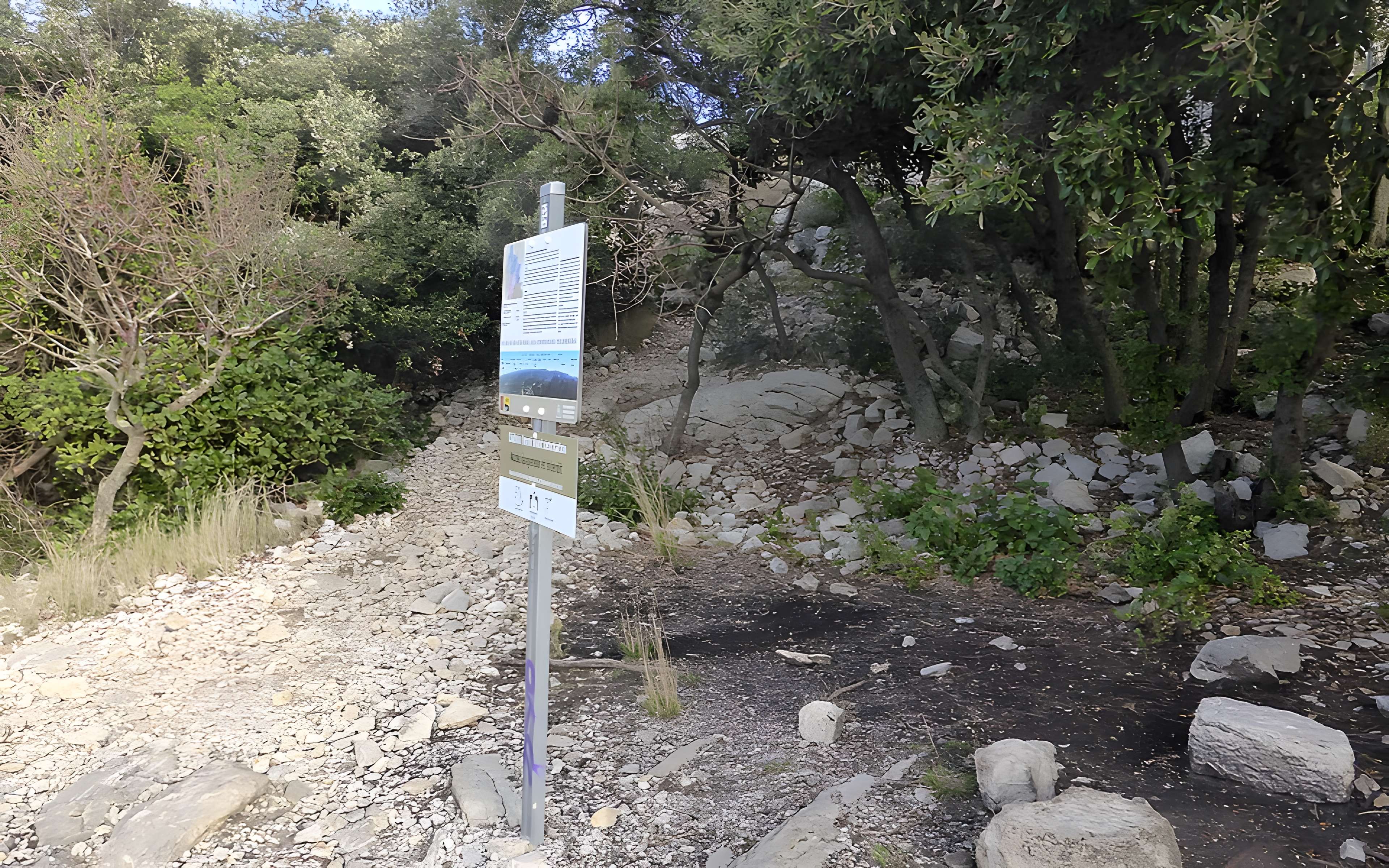 Vestiges du château de Montferrand