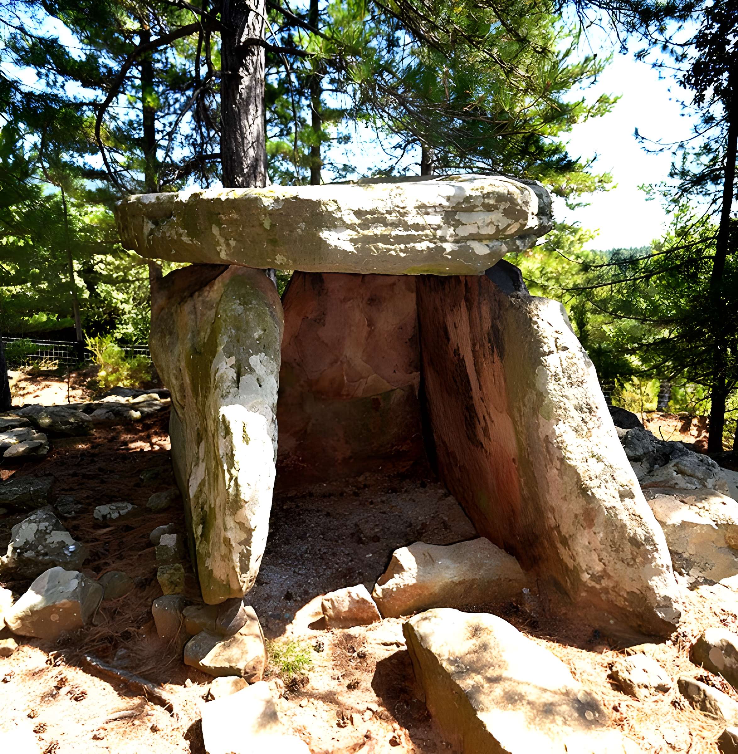 Dolmen dit du Belvédère