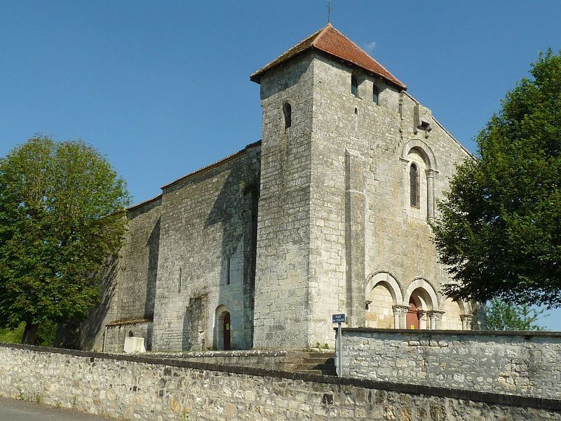Photo de Église Sainte-Madeleine de Touvre
