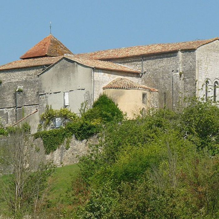 Photo de Église Sainte-Madeleine de Touvre