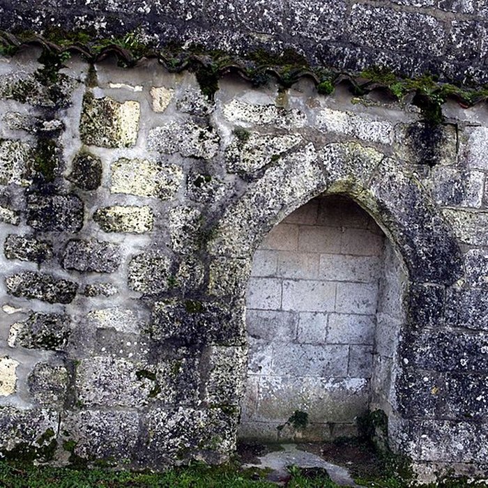 Photo de Église Sainte-Madeleine de Touvre