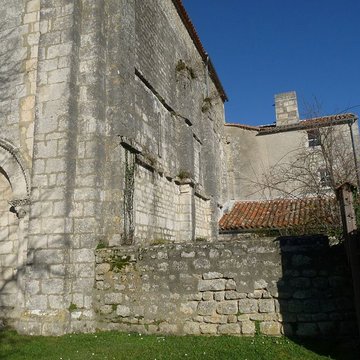 Église Sainte-Madeleine de Touvre