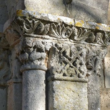 Église Sainte-Madeleine de Touvre
