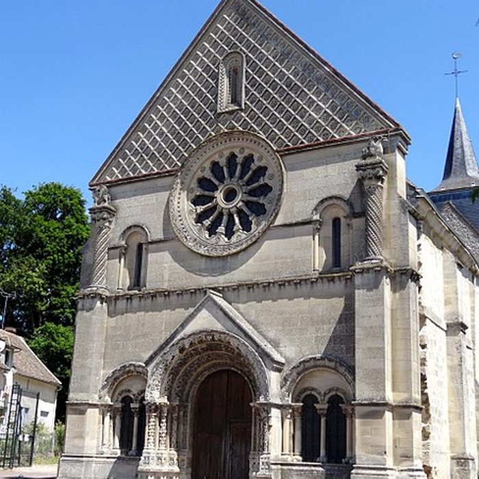 Photo de Église Sainte-Madeleine de Trie-Château
