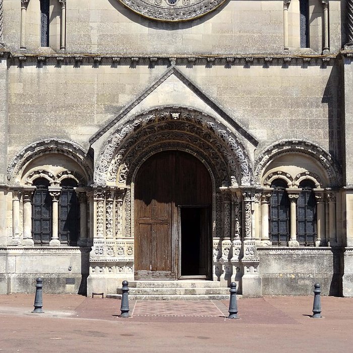 Photo de Église Sainte-Madeleine de Trie-Château