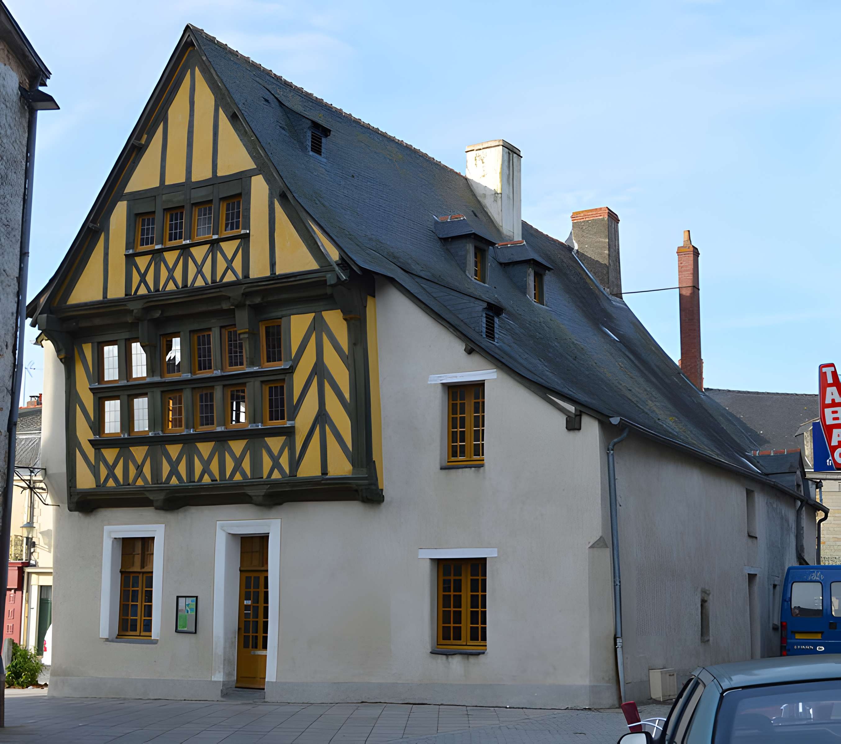 Maison (ancien palais de justice)