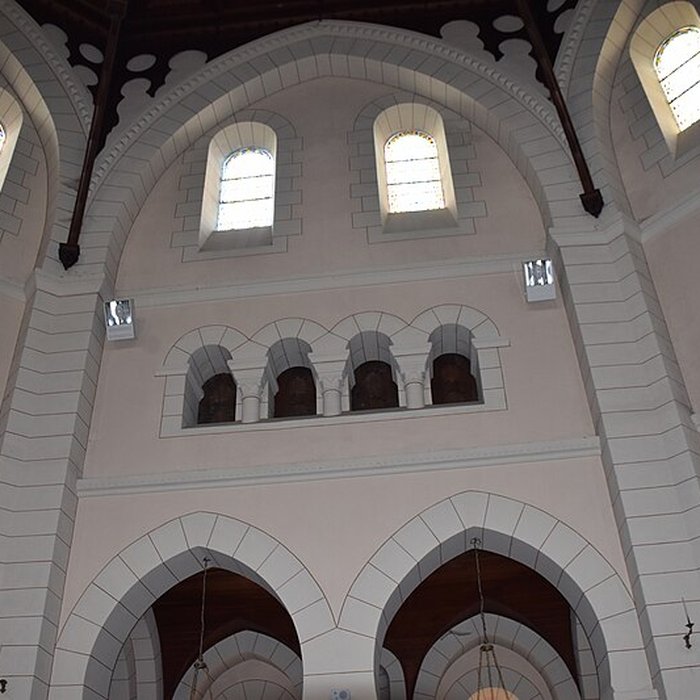 Photo de Eglise Saint-Méen et Sainte-Croix