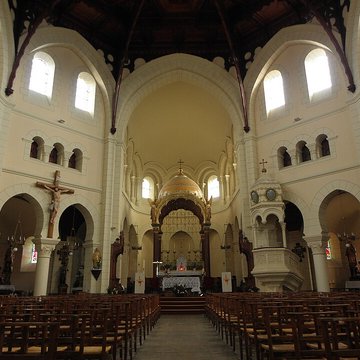 Eglise Saint-Méen et Sainte-Croix