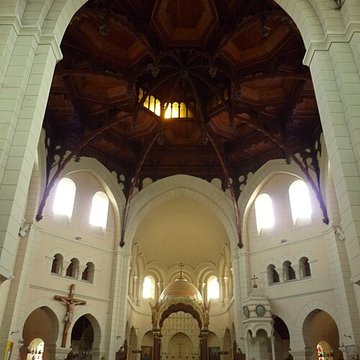 Eglise Saint-Méen et Sainte-Croix
