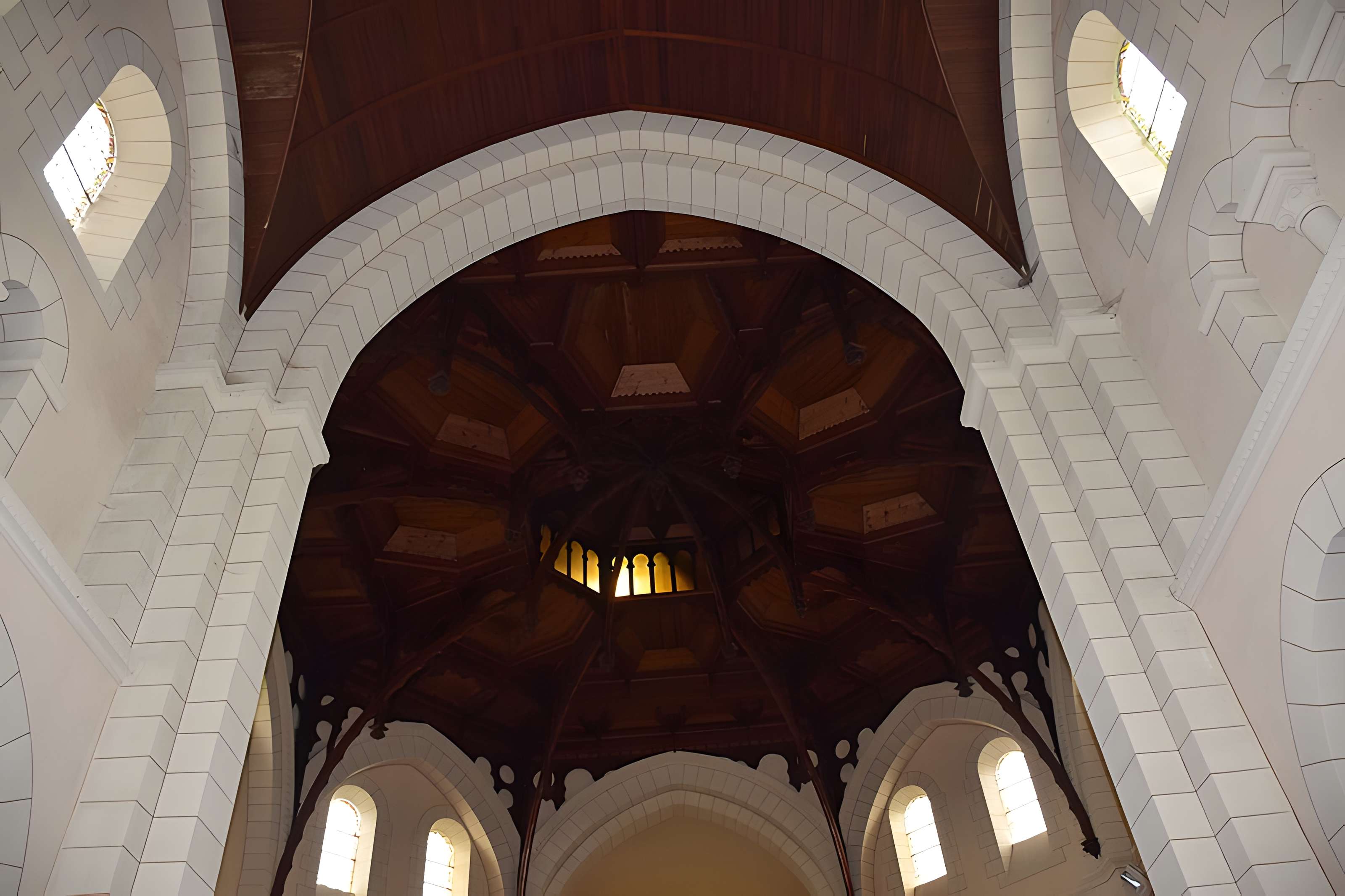 Eglise Saint-Méen et Sainte-Croix