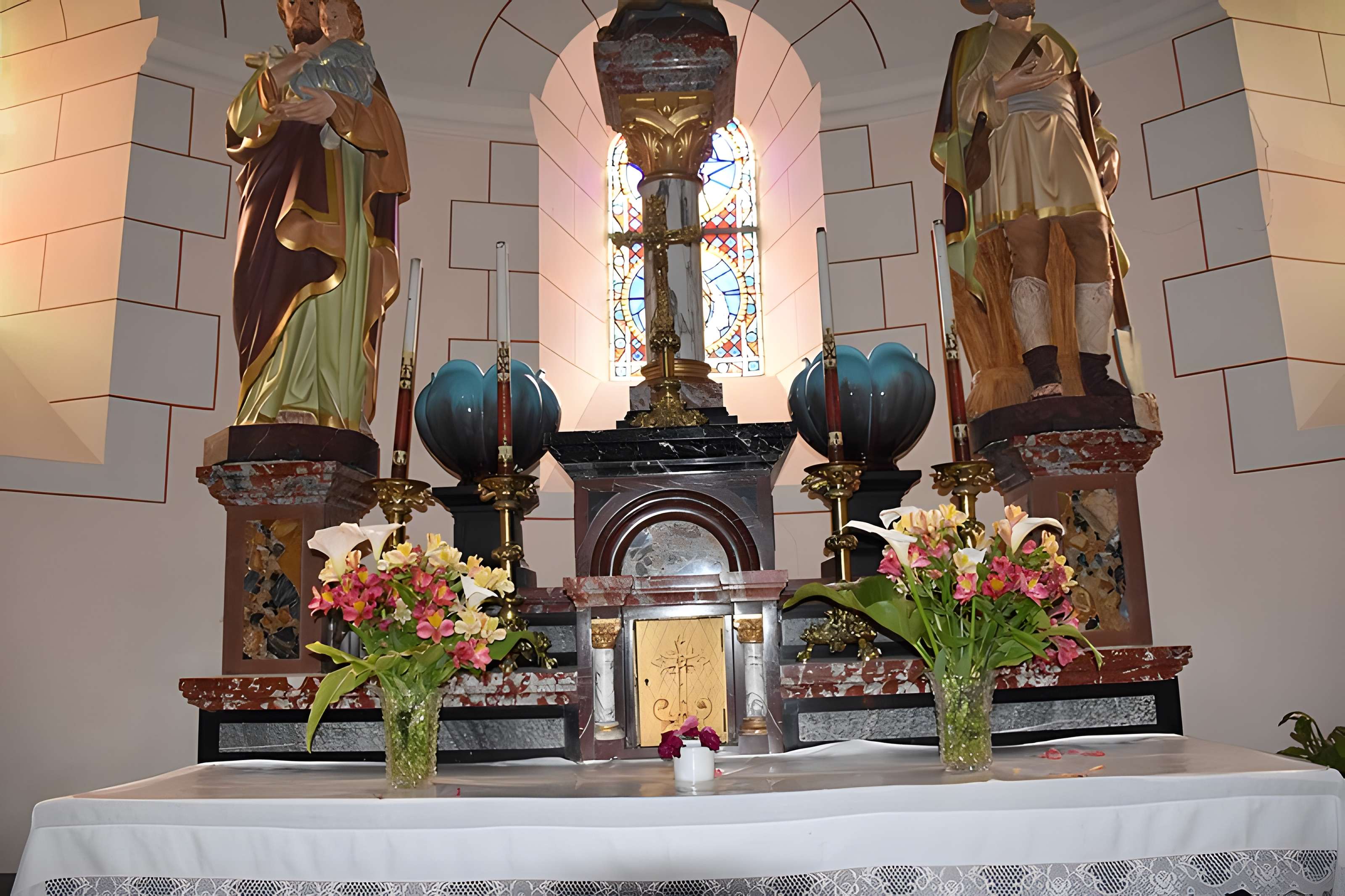Eglise Saint-Méen et Sainte-Croix