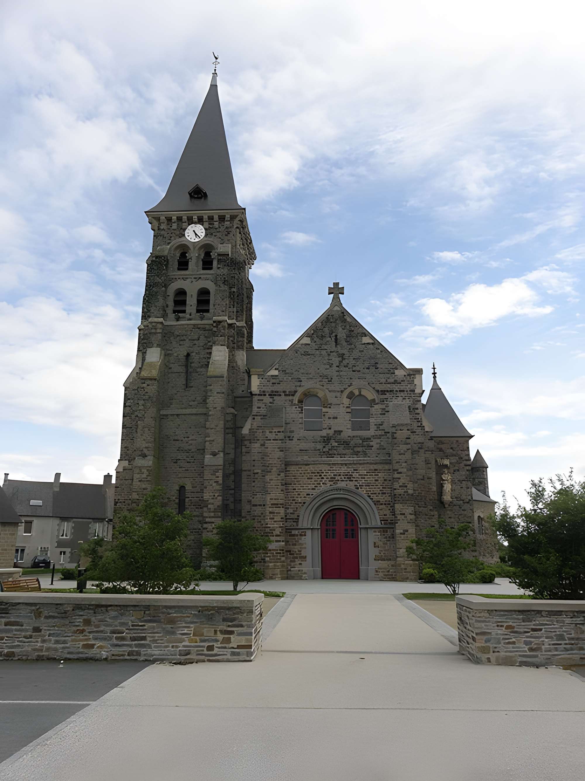 Eglise Saint-Méen et Sainte-Croix
