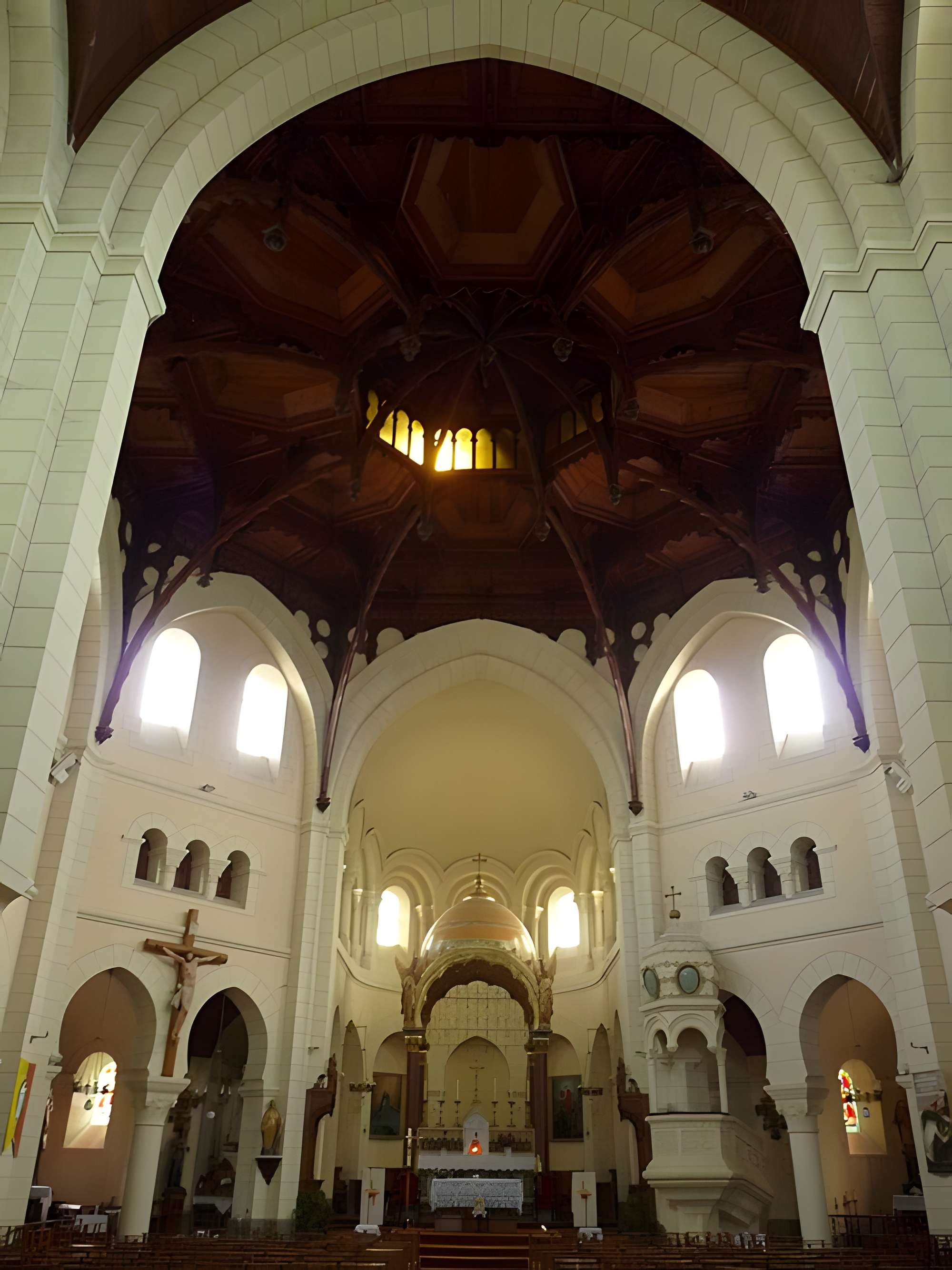Eglise Saint-Méen et Sainte-Croix