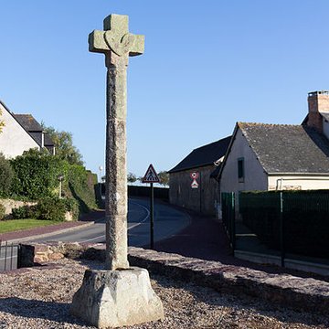 Croix du XVIe siècle