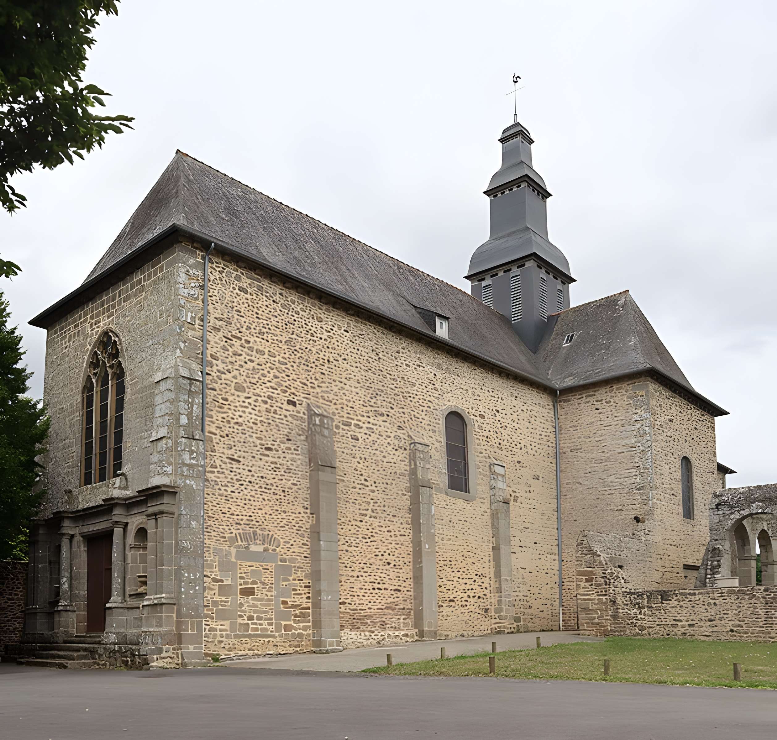 Restes de l'ancienne abbaye