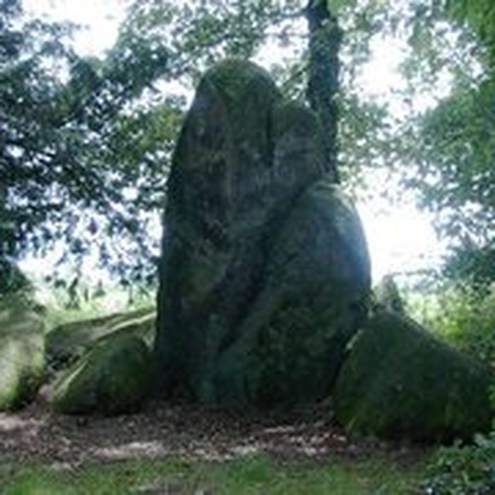 Photo de Deux mégalithes