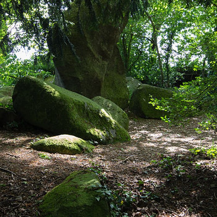 Photo de Deux mégalithes