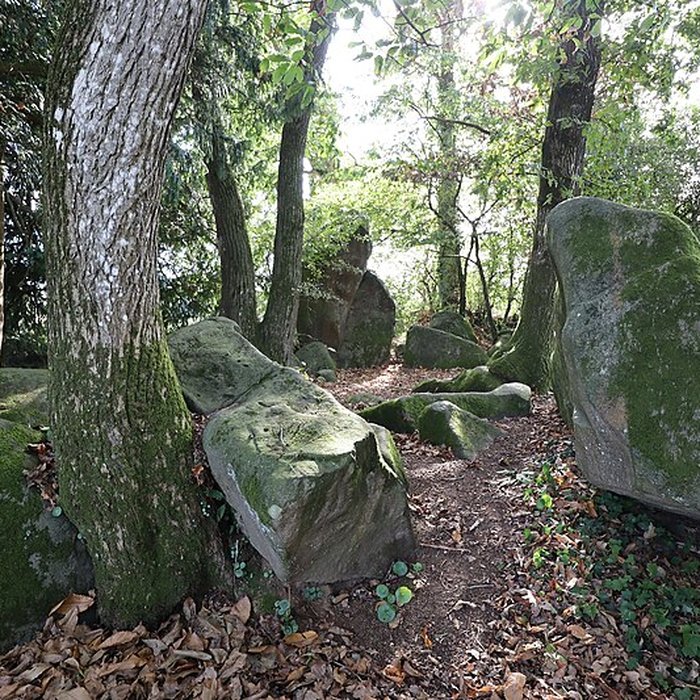 Photo de Deux mégalithes