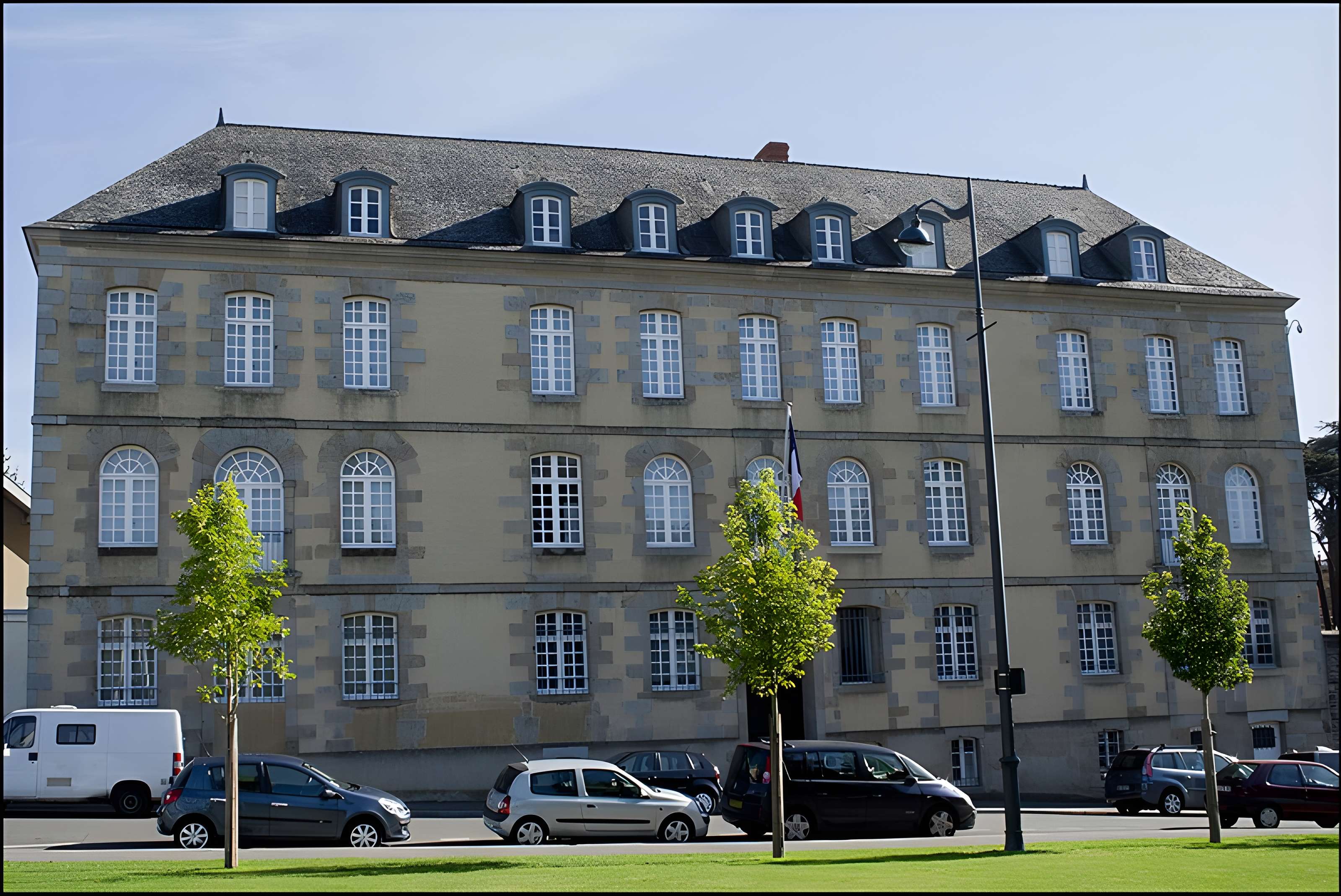 Ancienne caserne du Bon Pasteur