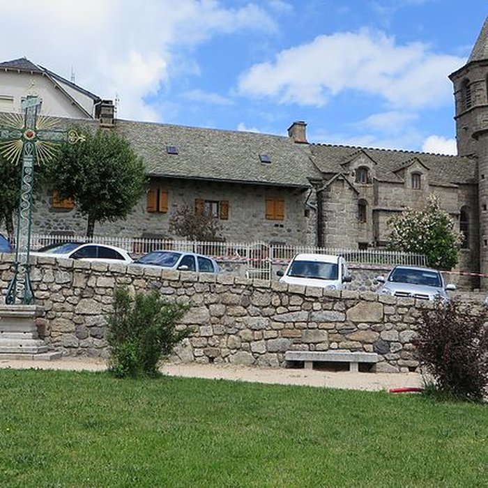 Photo de Église Sainte-Marie de Nasbinals